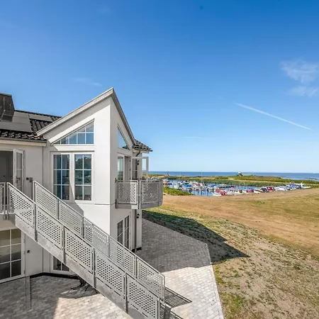 Boris - 50m To The Fjord By Interhome *